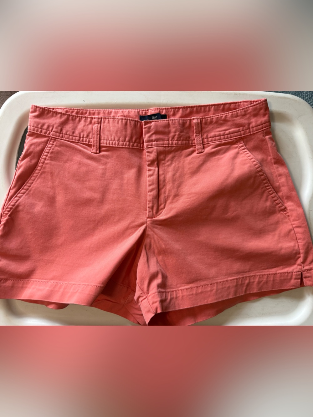 Gap Women’s Coral Chino Shorts